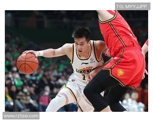 郭艾伦领衔中国男篮新征程展现实力与风采的篮球之路